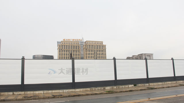 東莞圍擋A類(lèi)定制款4米高-東莞廣播電視中心施工工程圍擋-東莞-深圳市大通建材有限公司鋼圍擋生產(chǎn)定制廠家