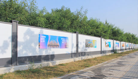 大通建材鋼圍擋、pvc圍擋符合深圳市政府統一標準的圍擋，美觀環保、安全穩固。